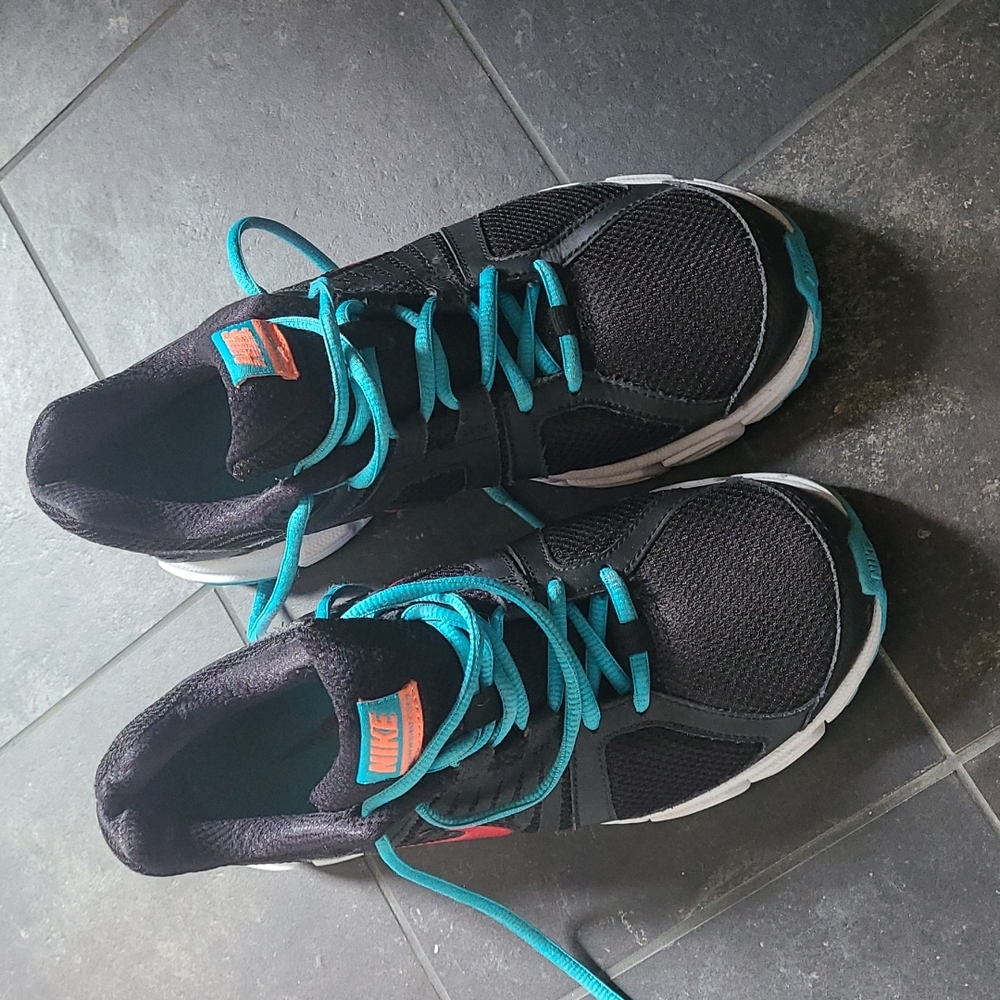 NIKE Women's downshifter 5